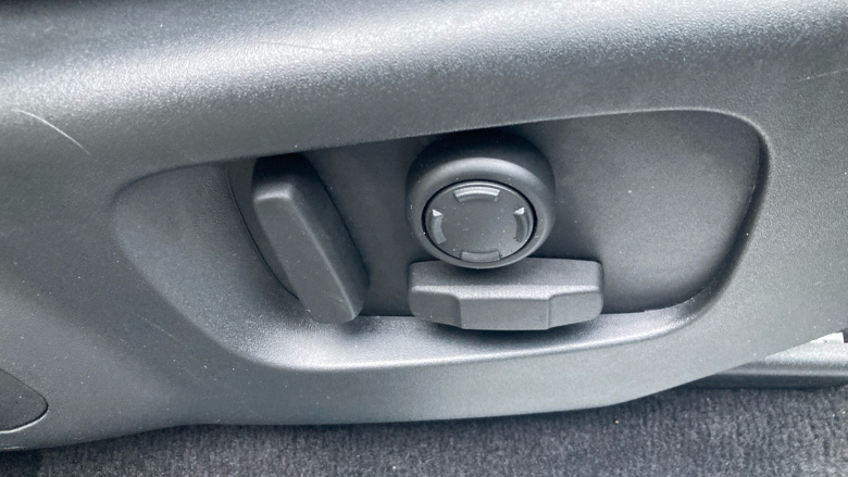 Land Rover Range Rover Sport 3.0 D250 HSE Silver 5dr Auto Diesel Estate